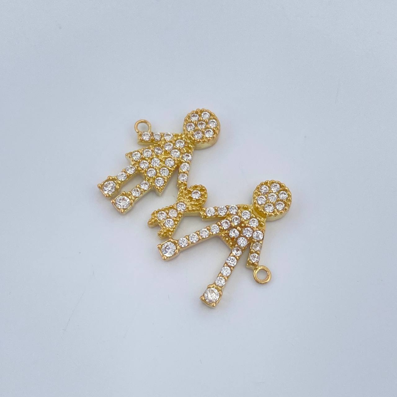 Herraje Familia Silueta 1.55gr / 2.3cm / Oro Amarillo 18K %