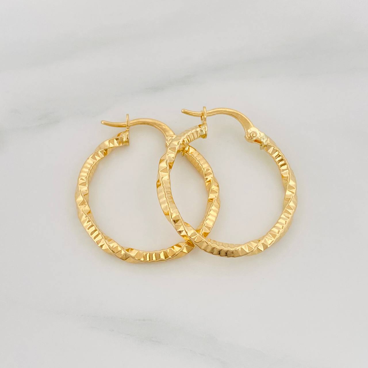 Candongas Megan 1.6 g / 2.5 cm Oro Amarillo 18K