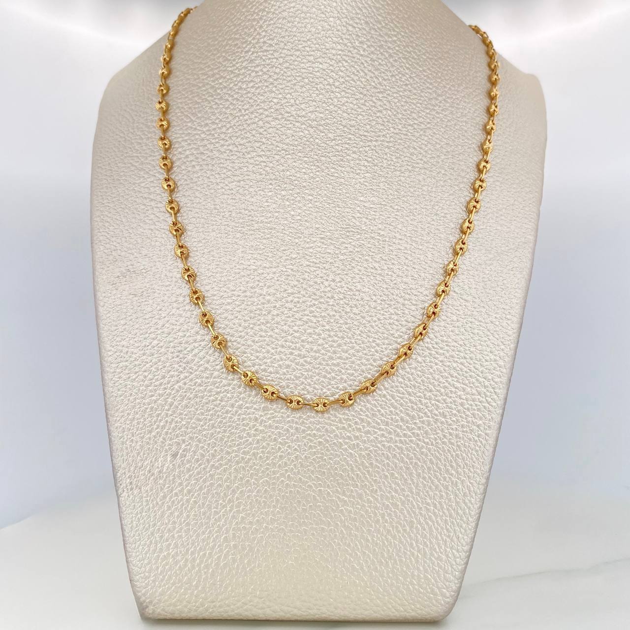 Cadena Gc 7.45 g / 46.07 cm / 2.3 mm Tres Oros 18K
