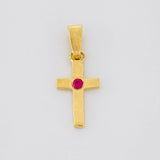 Dije Cruz Lisa Rubí 5pts 0.5g / 1.7cm Oro Amarillo 18K