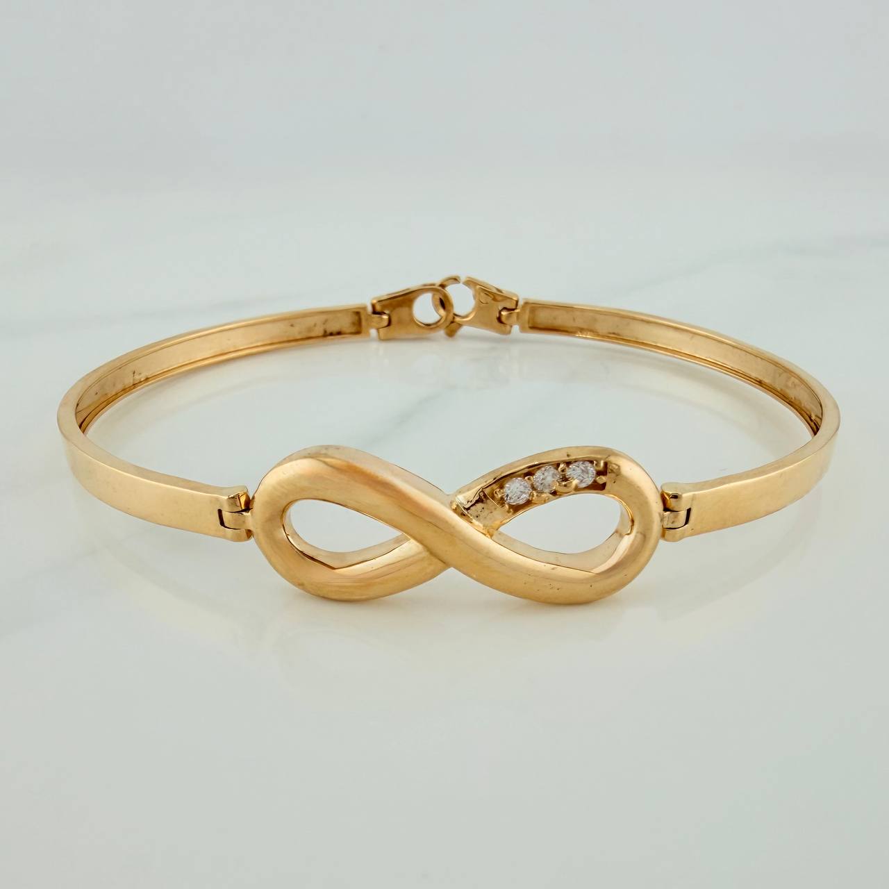 Pulso Infinito 12.95gr / 19.2cm / 4.3mm Oro Amarillo 18K