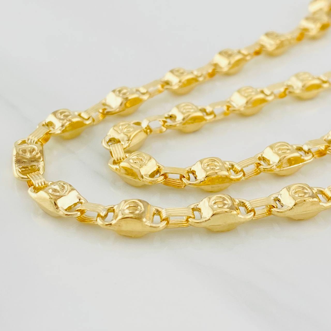 Cadena Rustica Tornillo 17.95g / 60cm / 5.2mm Oro Amarillo 18K