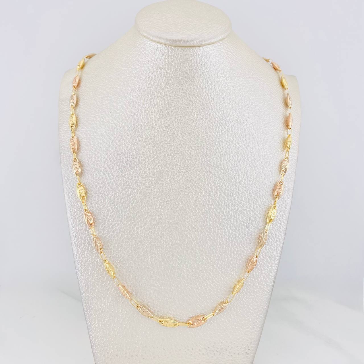 Cadena Rustica Corona 10.4g / 60cm / 4.5mm Tres Oros 18K