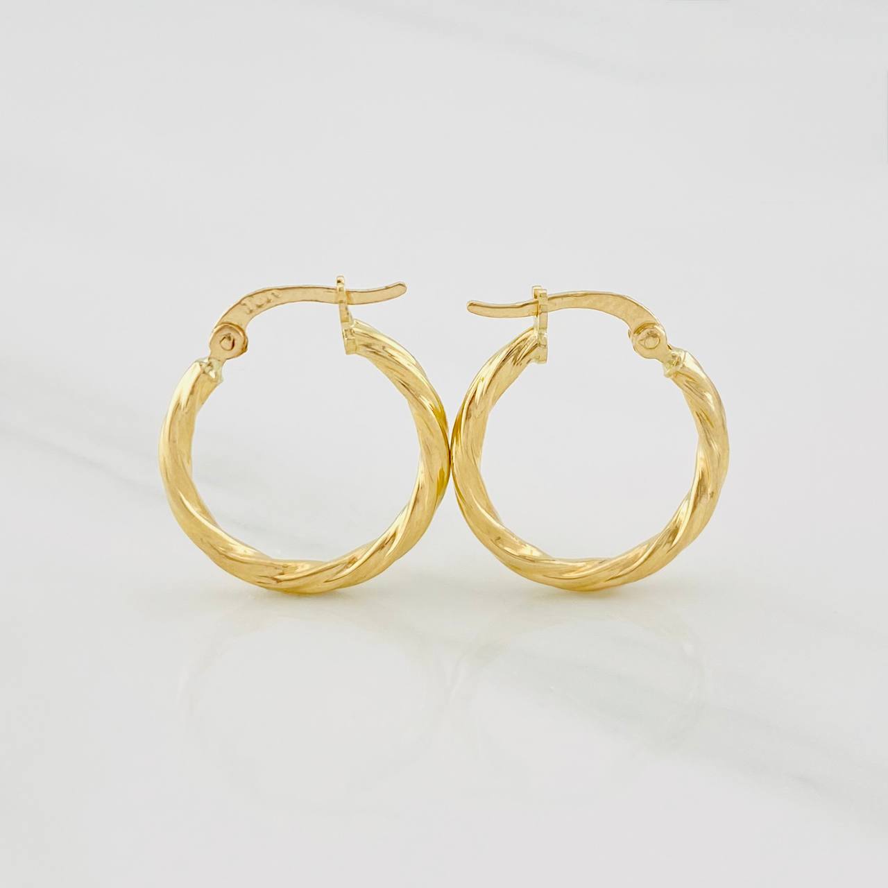 Candongas Mary 1.2g / 1.9cm Oro Amarillo 18K