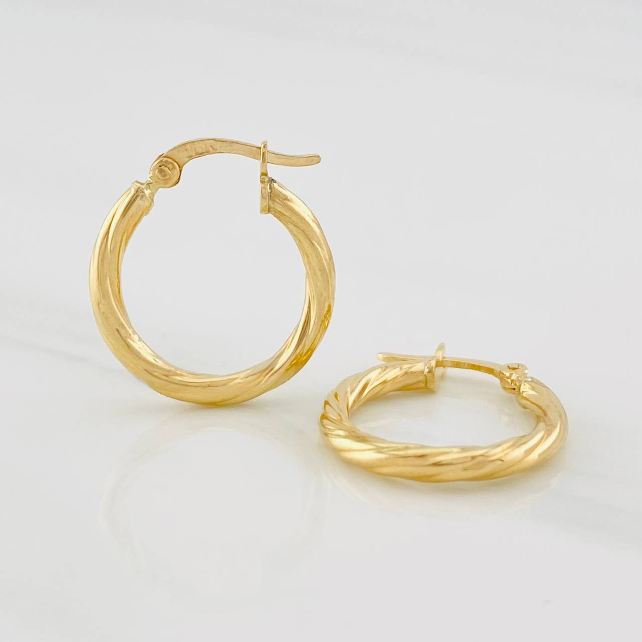 Candongas Mary 1.5g / 2cm Oro Amarillo 18K