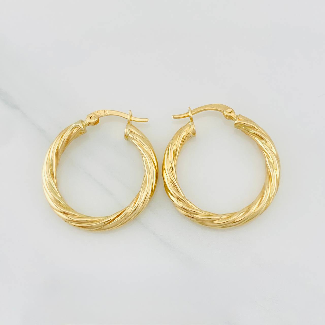 Candongas Mary 2.15g / 2.4cm Oro Amarillo 18K