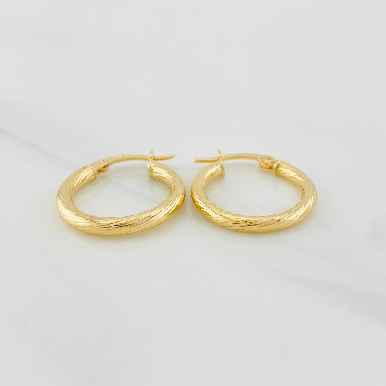 Candongas Mary 1.45g / 2cm Oro Amarillo 18K