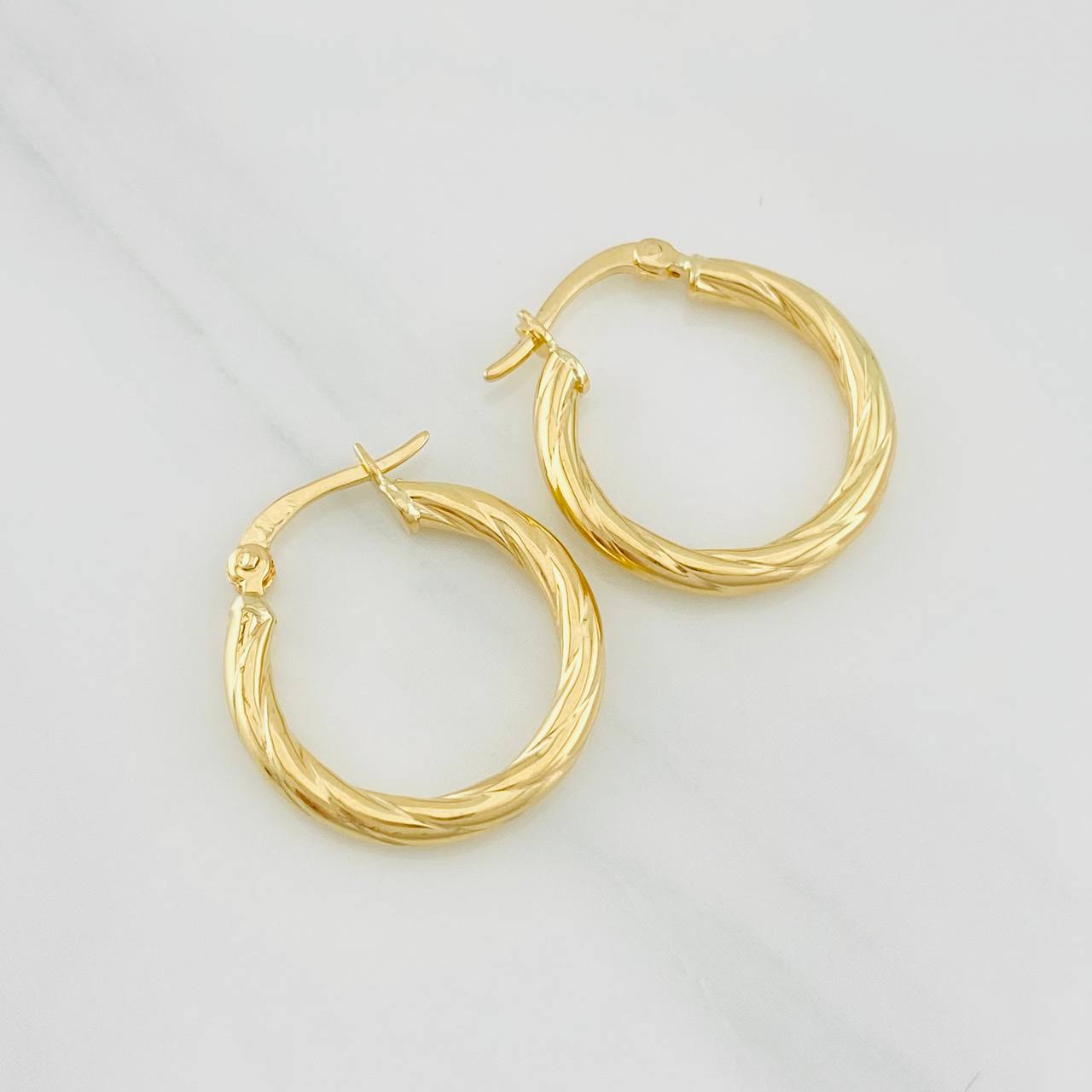 Candongas Mary 1.4g / 2cm Oro Amarillo 18K
