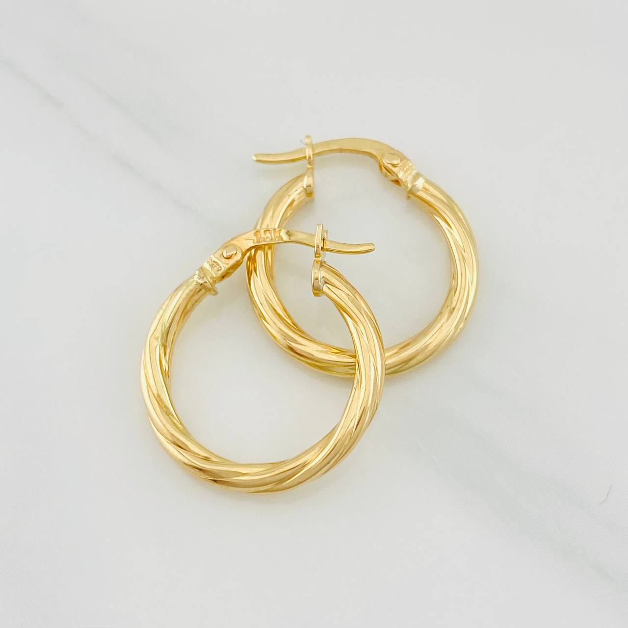 Candongas Mary 1.3g / 2cm Oro Amarillo 18K