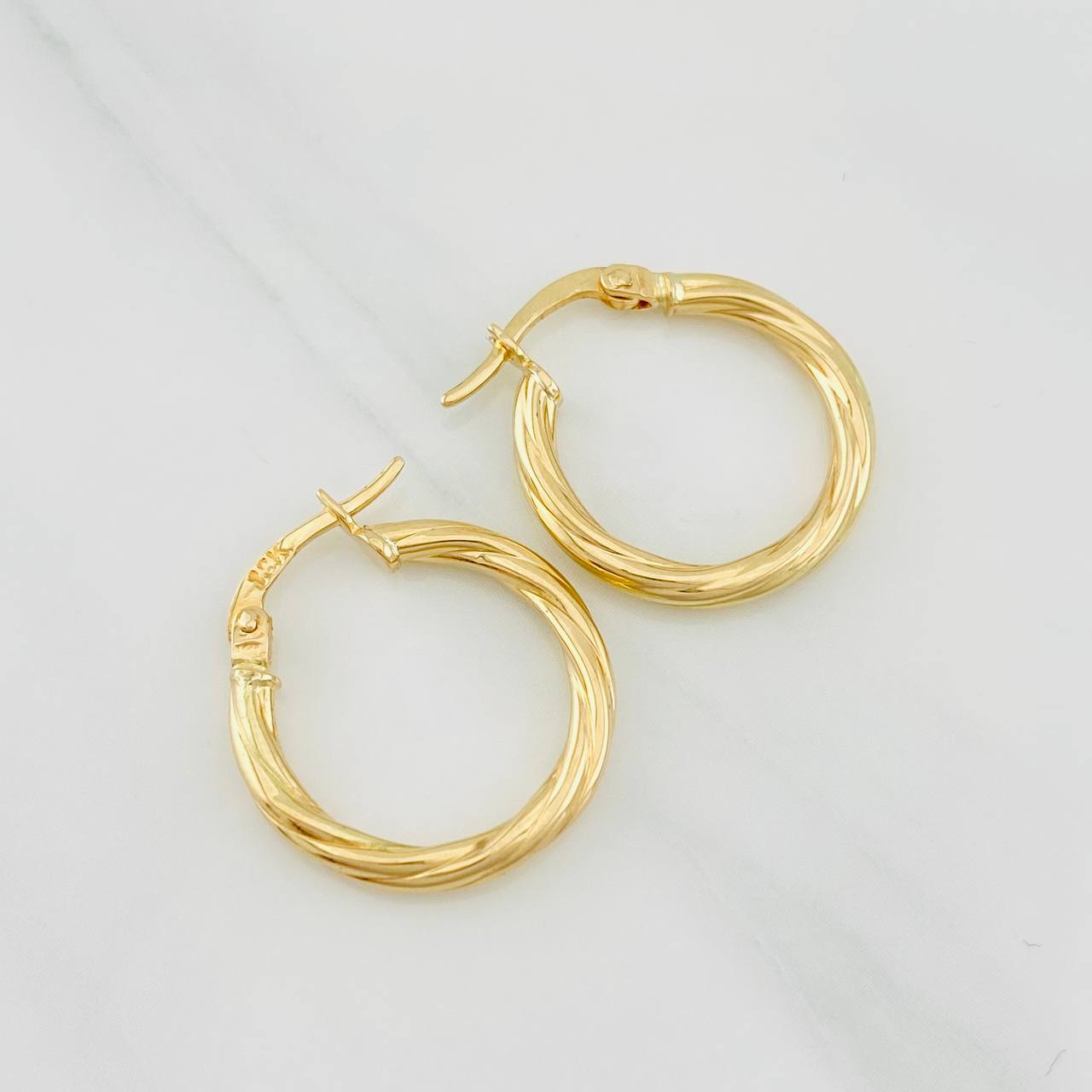 Candongas Mary 1.3g / 2cm Oro Amarillo 18K