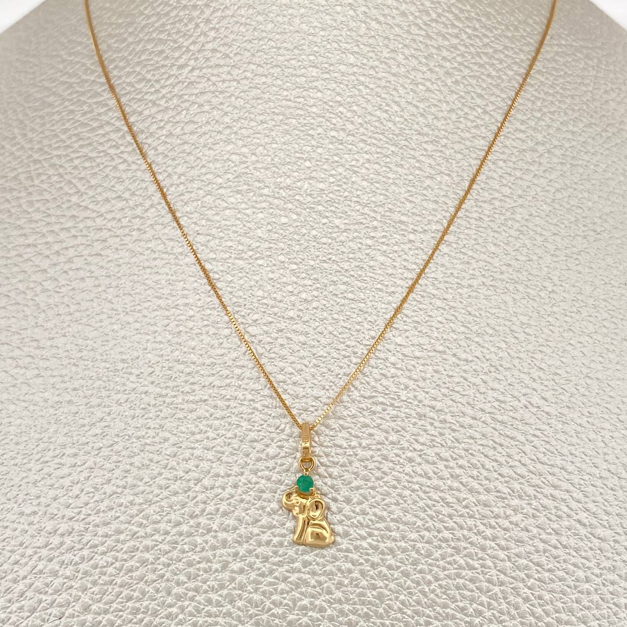 Set Cadena y Dije Veneciana + Dije Elefante Esmeralda 1.15gr / 45.3cm / 0.4mm Oro Amarillo 18K  (joya) %
