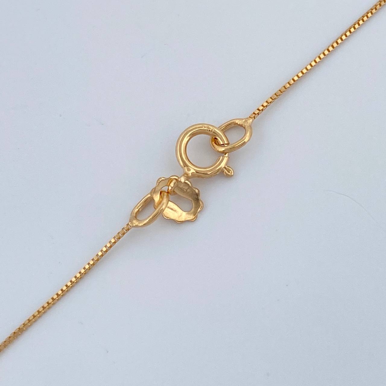 Set Cadena y Dije Veneciana + Dije Moño Tejido Esmeralda 1.45gr / 45cm / 0.4mm Oro Amarillo 18K  (joya) %