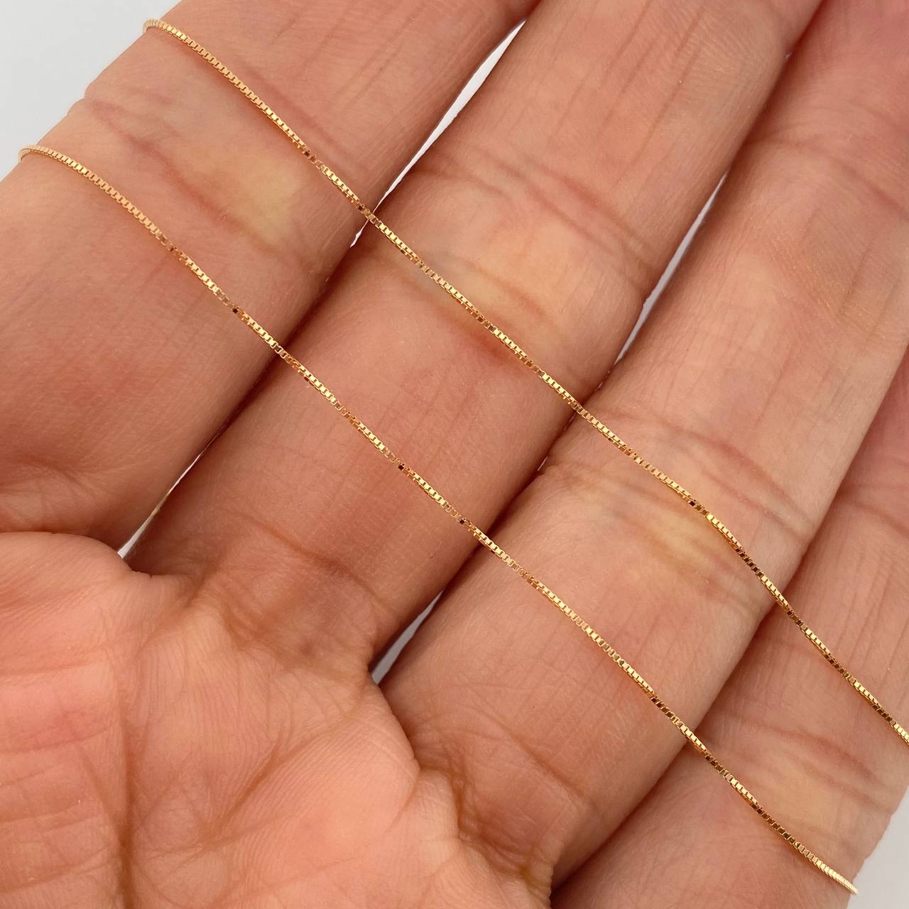 Set Cadena y Dije Veneciana + Dije Circular Esmeralda 1gr / 45cm / 0.4mm Oro Amarillo 18K (joya) %