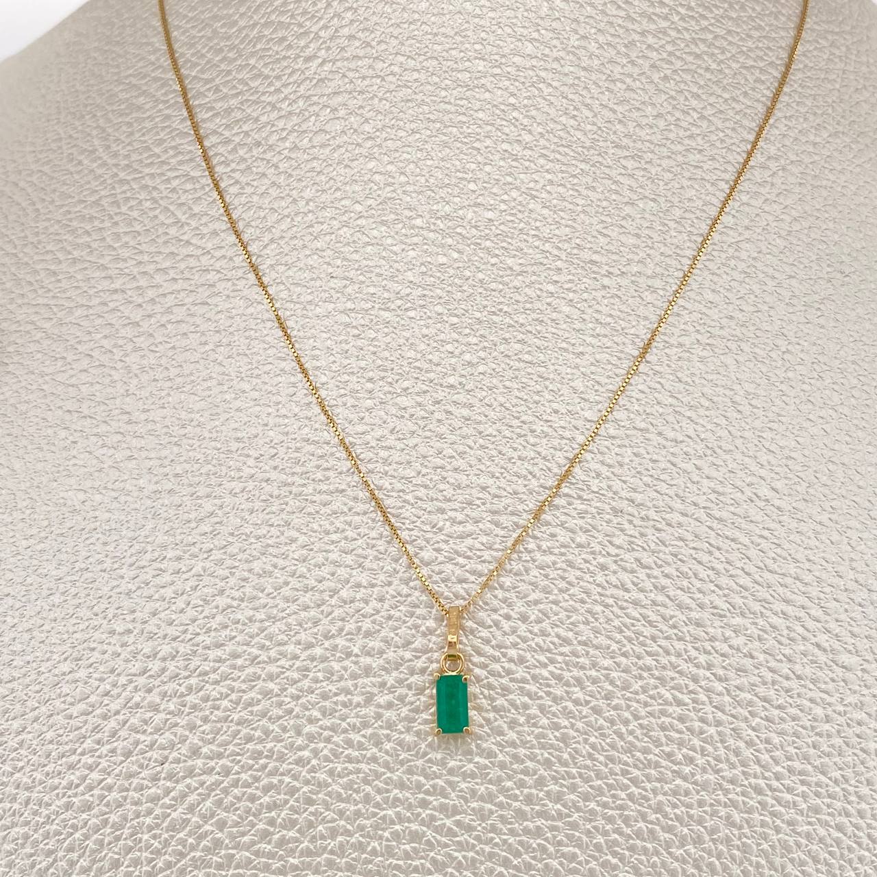 Set Cadena y Dije Veneciana + Dije Rectangular Esmeralda 1.2gr / 40cm / 0.4mm Oro Amarillo 18K  (joya) %