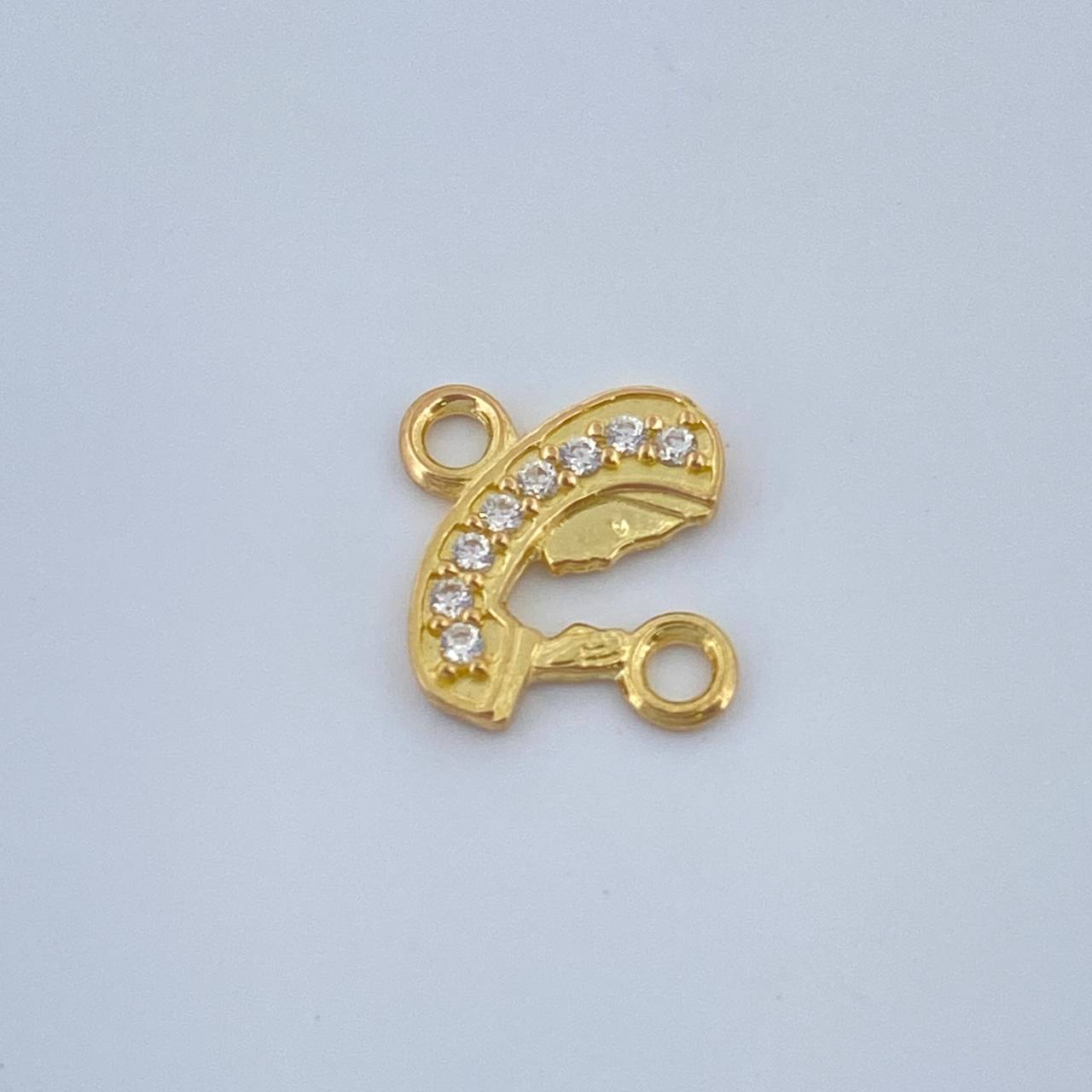 Herraje Virgen Maria 0.4gr / 1cm / Oro Amarillo 18K %