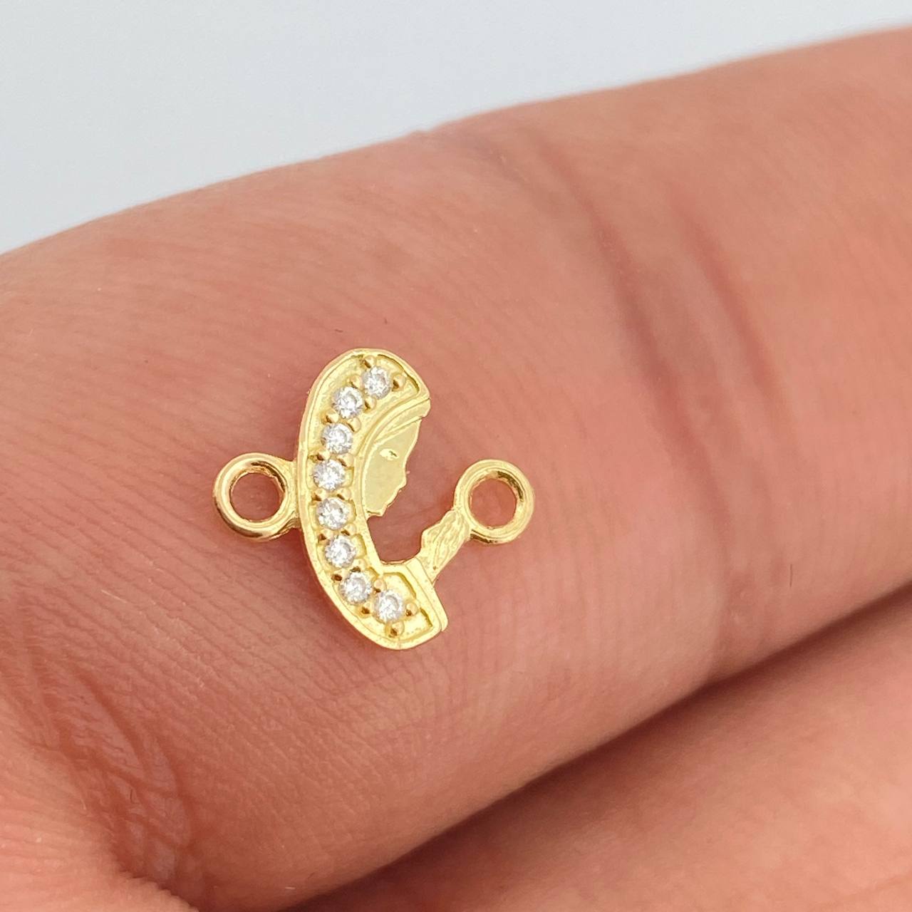 Herraje Virgen Maria 0.4gr / 1cm / Oro Amarillo 18K %