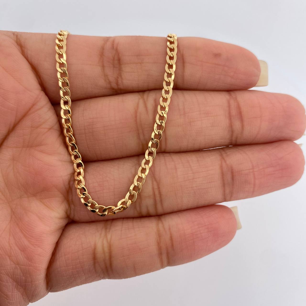 Cadena Cubana 6.1gr / 70.4cm / 2.75mm Oro Amarillo +1 18K %