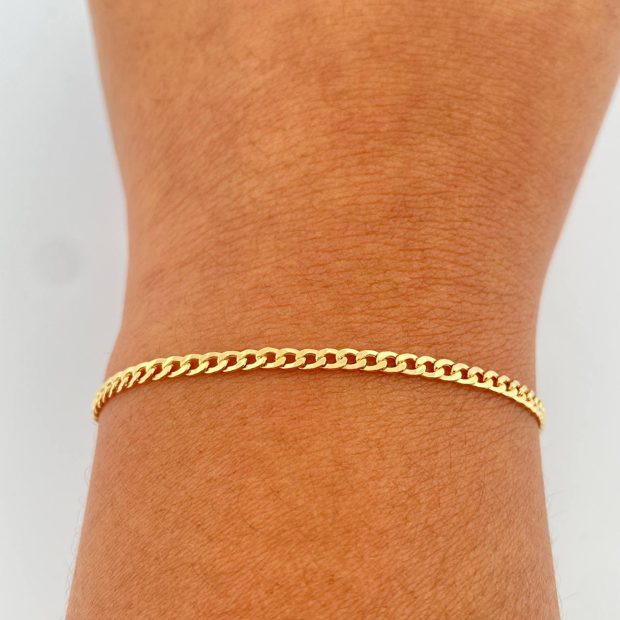 Pulso Cubano 1.9gr / 19cm / 2.65mm Oro Amarillo +1 18K %