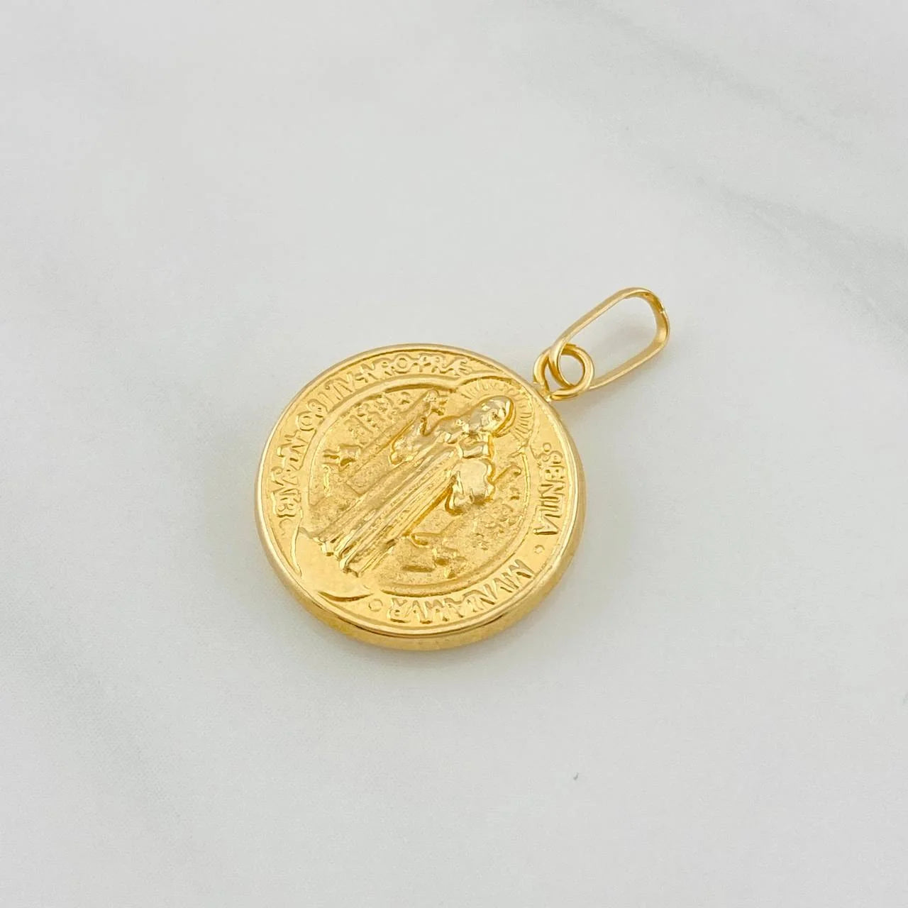 Dije San Benito 0.35g / 1.2cm Oro Amarillo 18K