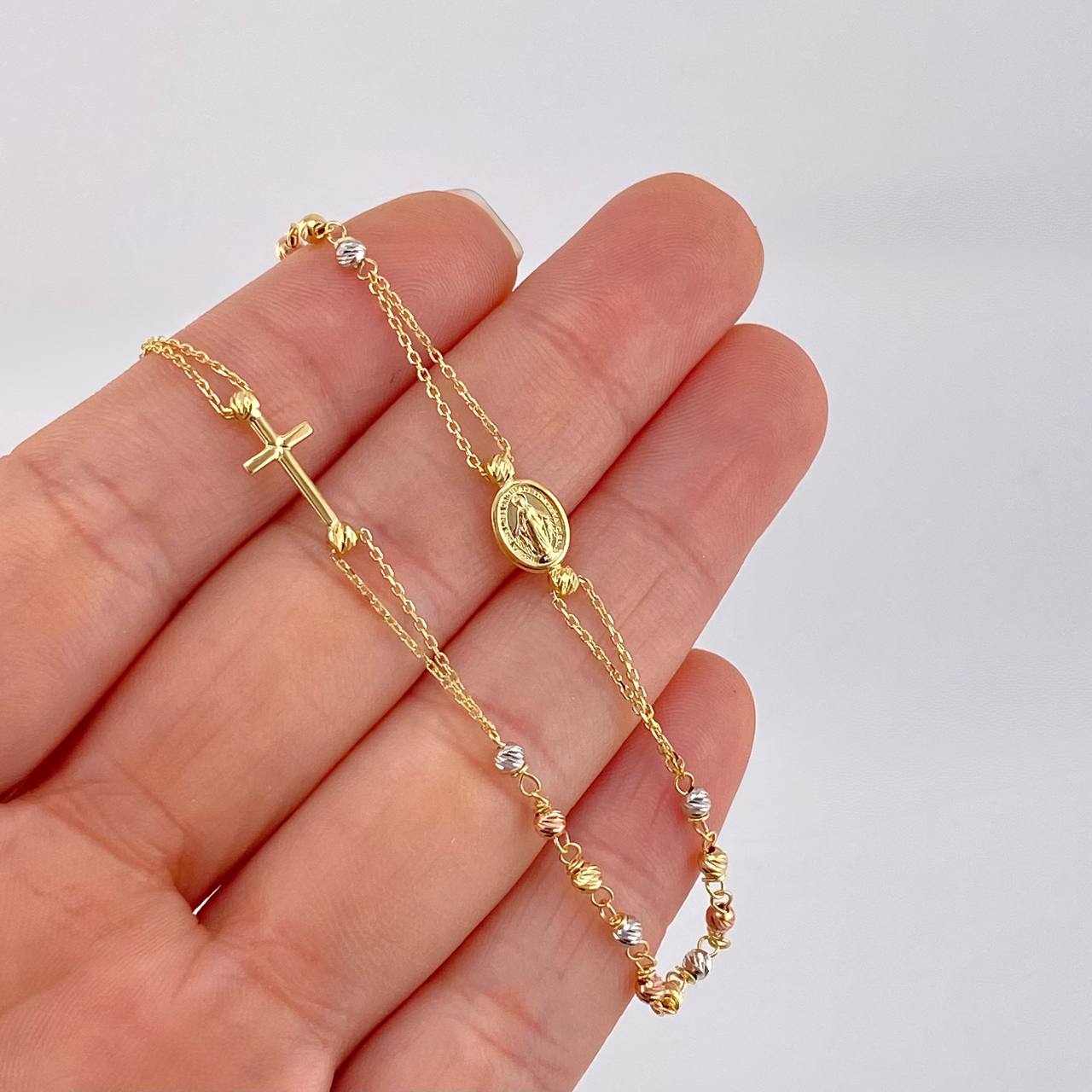 Cadena Denario Virgen Milagrosa y Cruz Lisa 3.85g / 45cm / 2.4mm Tres Oros 18K
