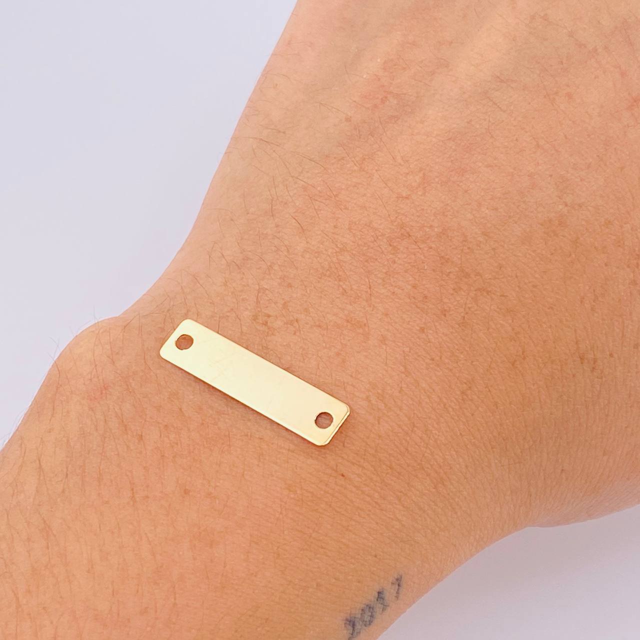 Herraje Placa Rectangular 0.35gr / 2.3cm / Oro Amarillo 18K ©