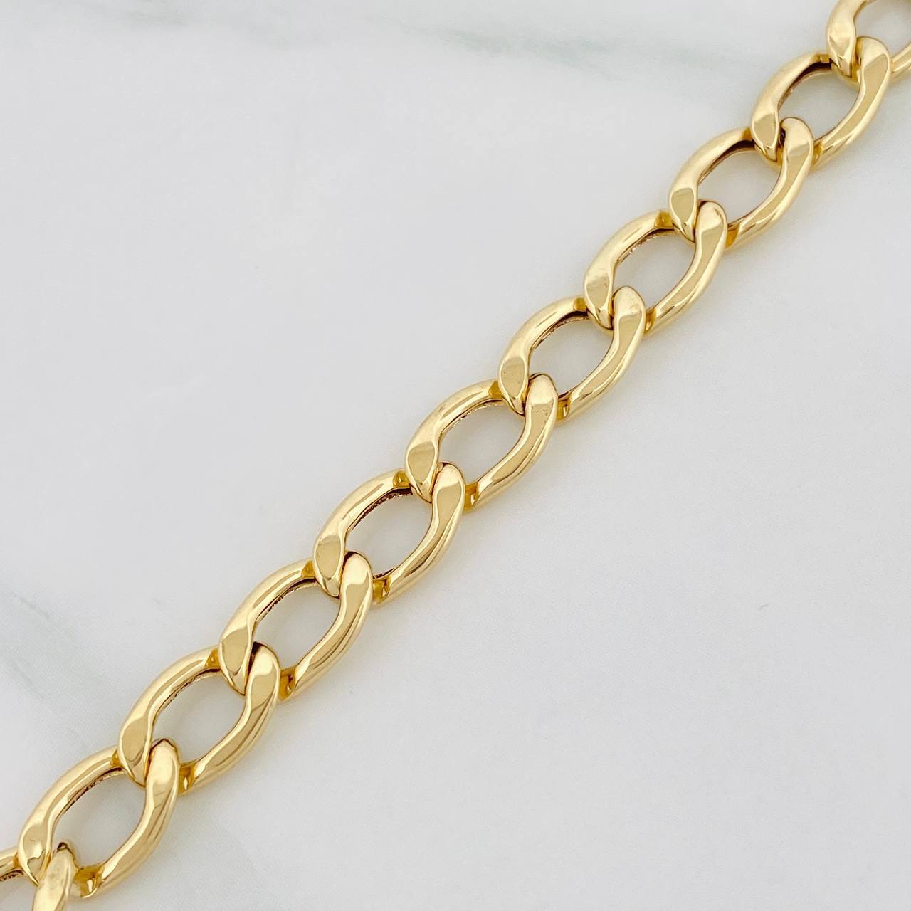 Pulso Cubano 3.8g / 18.5cm / 5.6mm Oro Amarillo 18K