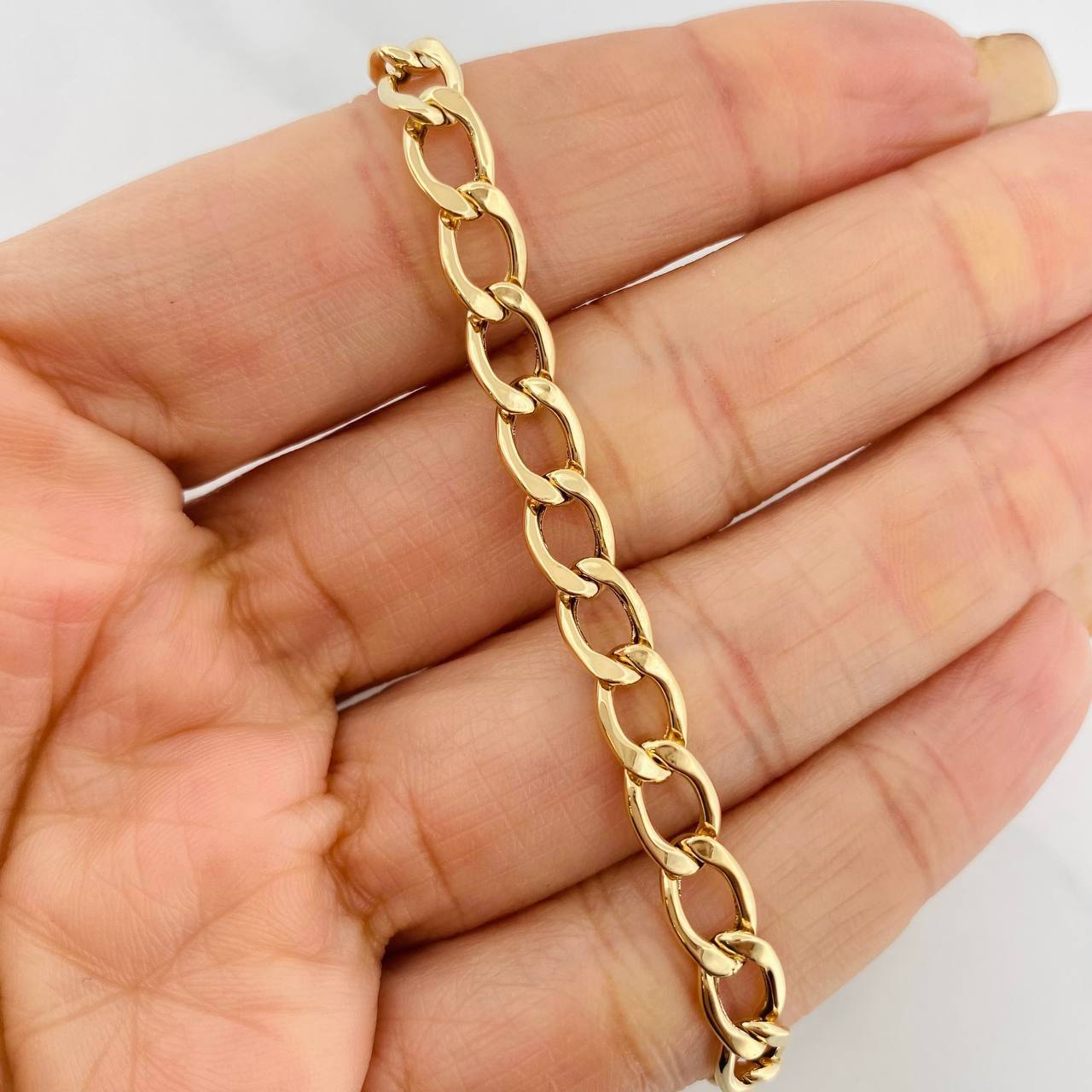 Pulso Cubano 3.8g / 18.5cm / 5.6mm Oro Amarillo 18K