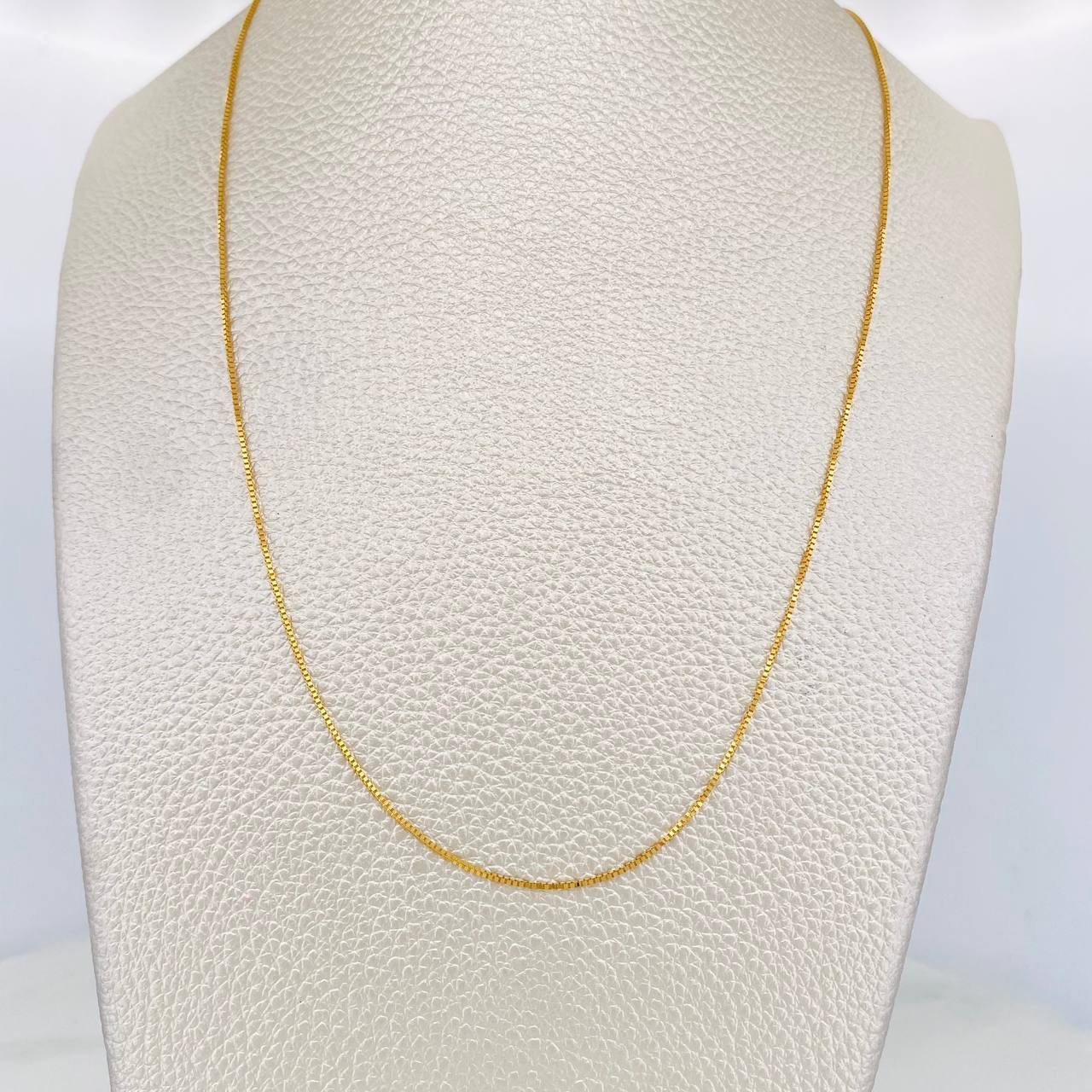 Cadena Veneciana 2.1g / 55cm / 0.8mm Oro Amarillo 18K