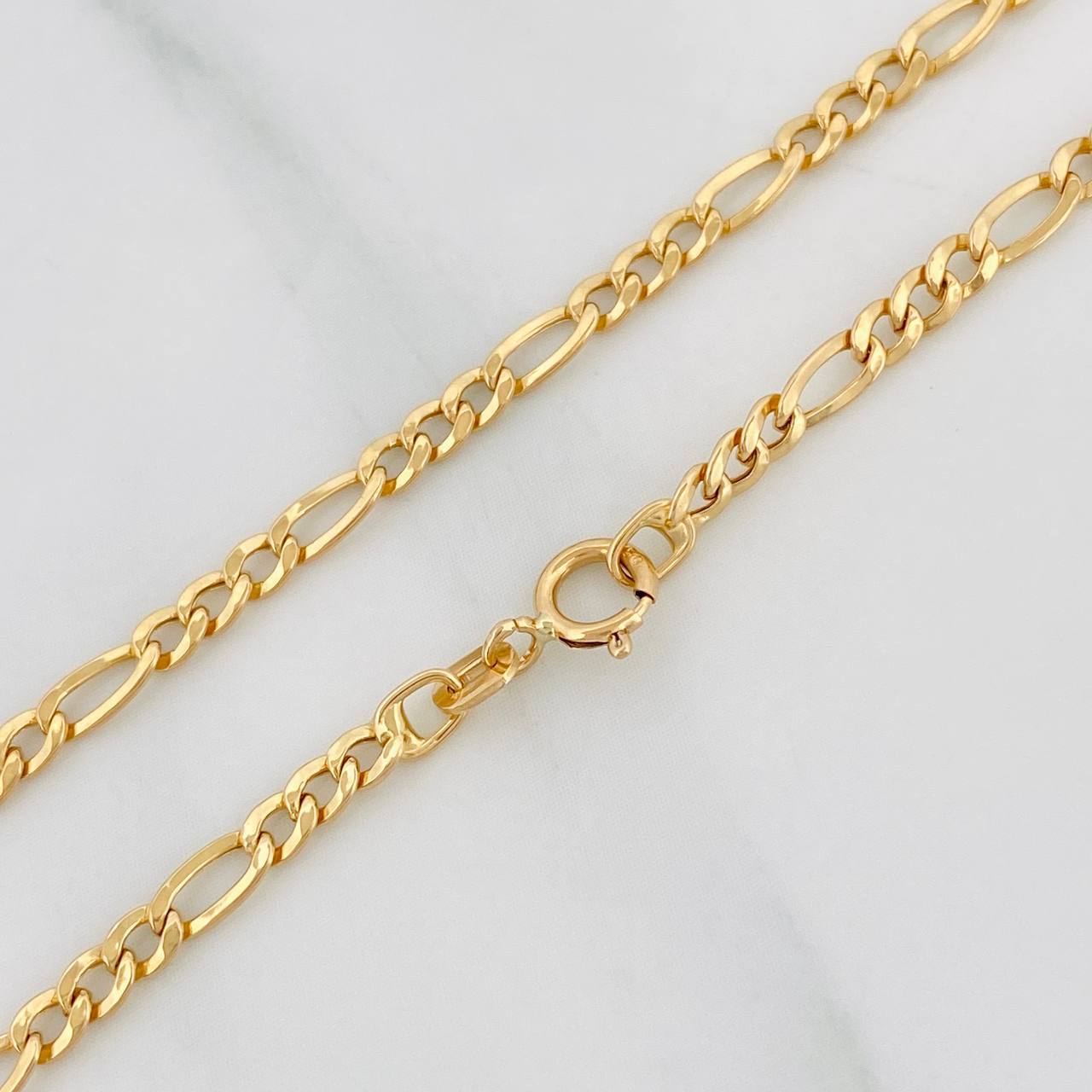 Cadena Figaro 2.7g / 65cm / 2.6mm Oro Amarillo 18K