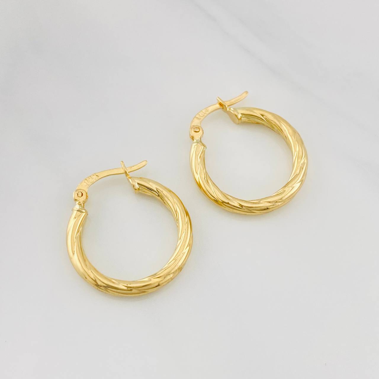 Candongas Mary 1.65g / 2cm Oro Amarillo 18K