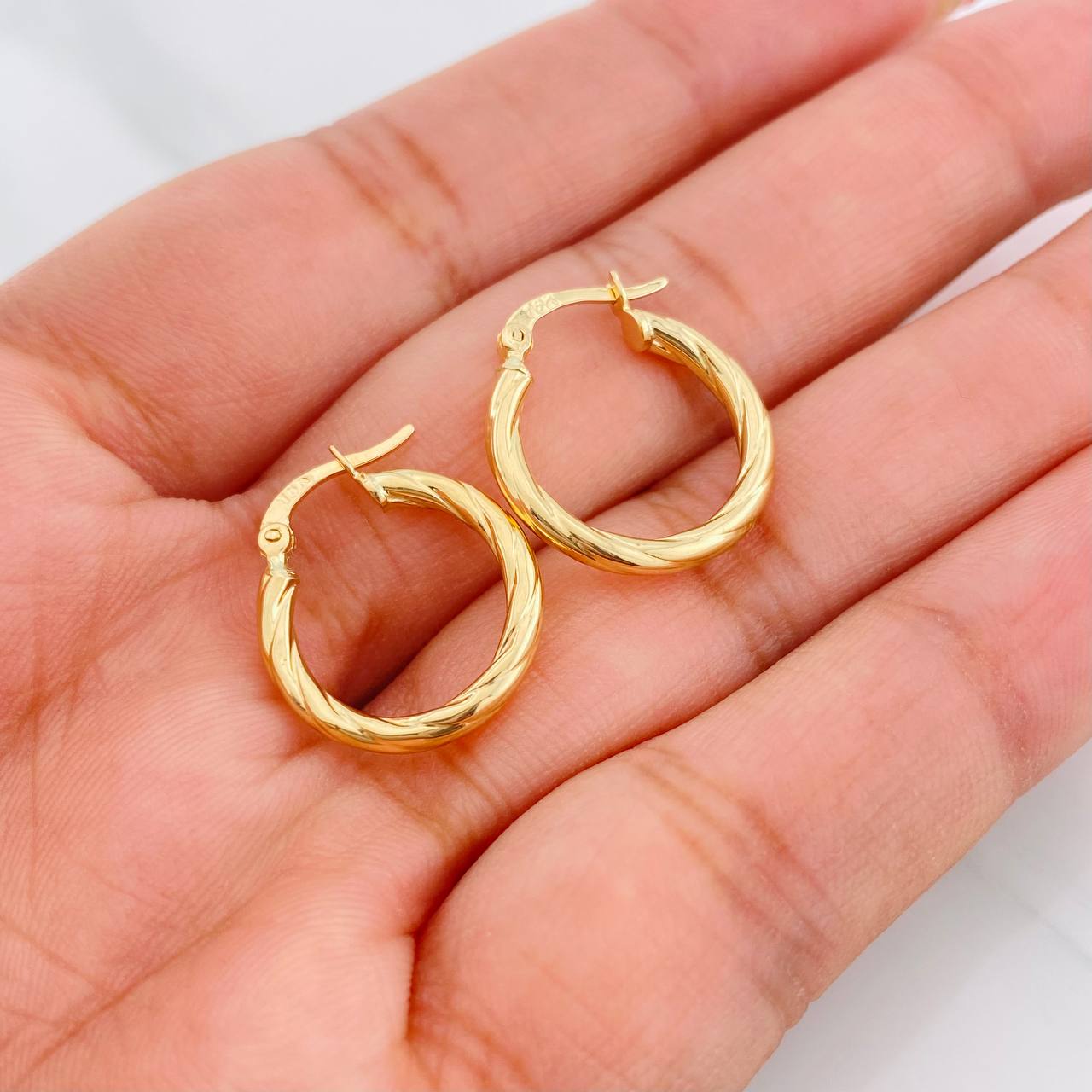 Candongas Mary 1.65g / 2cm Oro Amarillo 18K