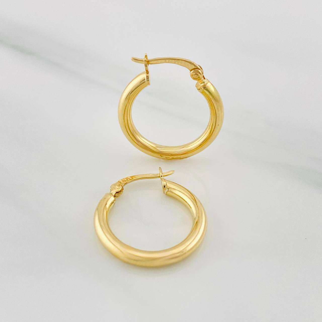Candongas Jass Lisas 1.5g / 2cm Oro Amarillo 18K