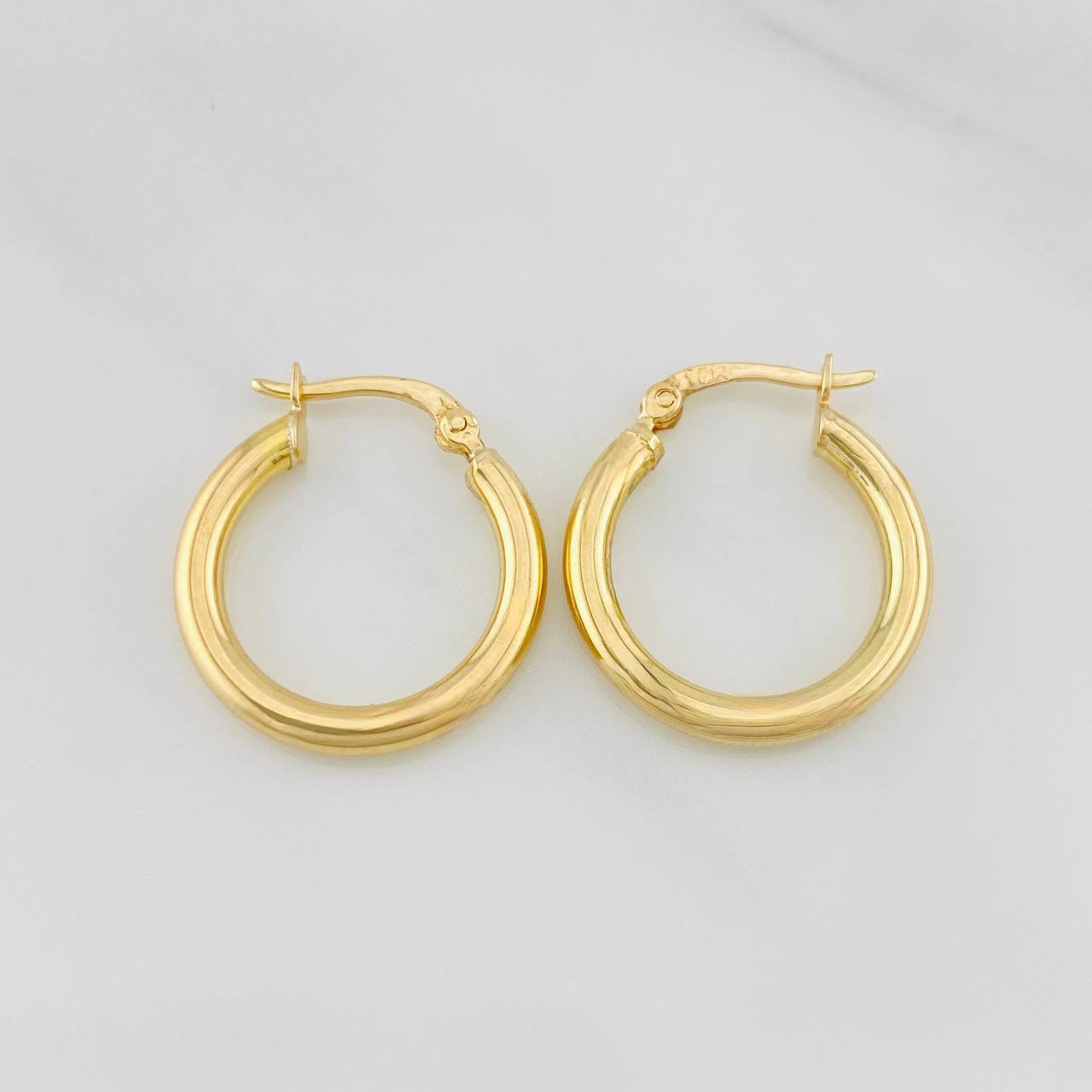 Candongas Jass Lisas 1.5g / 2cm Oro Amarillo 18K