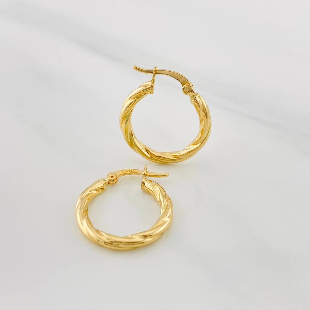 Candongas Mary 1.3g / 1.05cm Oro Amarillo 18K