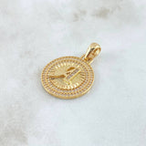 Dije Medalla Letra A 4.65gr / 3.1cm / Circones Blancos Oro Amarillo 18K