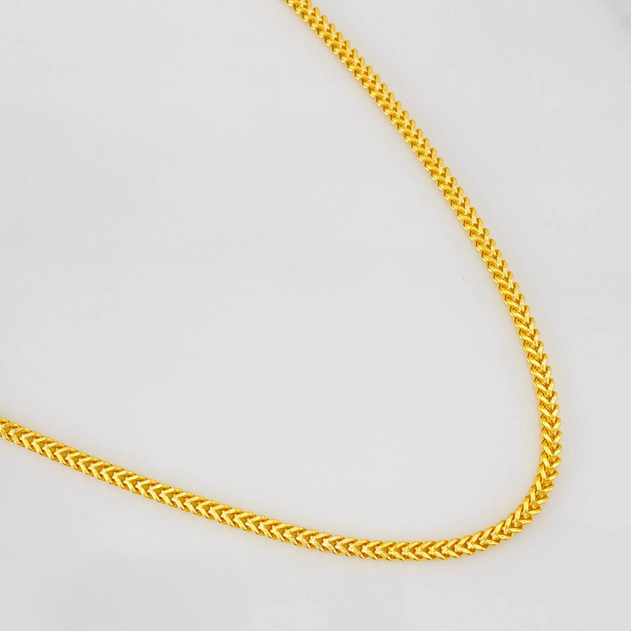 Cadena Franco 5.6g / 50cm / 0.95mm Oro Amarillo 18K