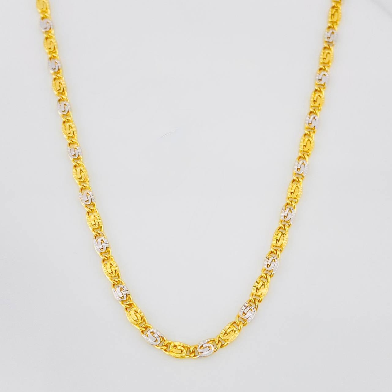 Cadena Escalera Plana 4.2g / 60cm / 2.43mm Dos Oros Amarillo Blanco 18K