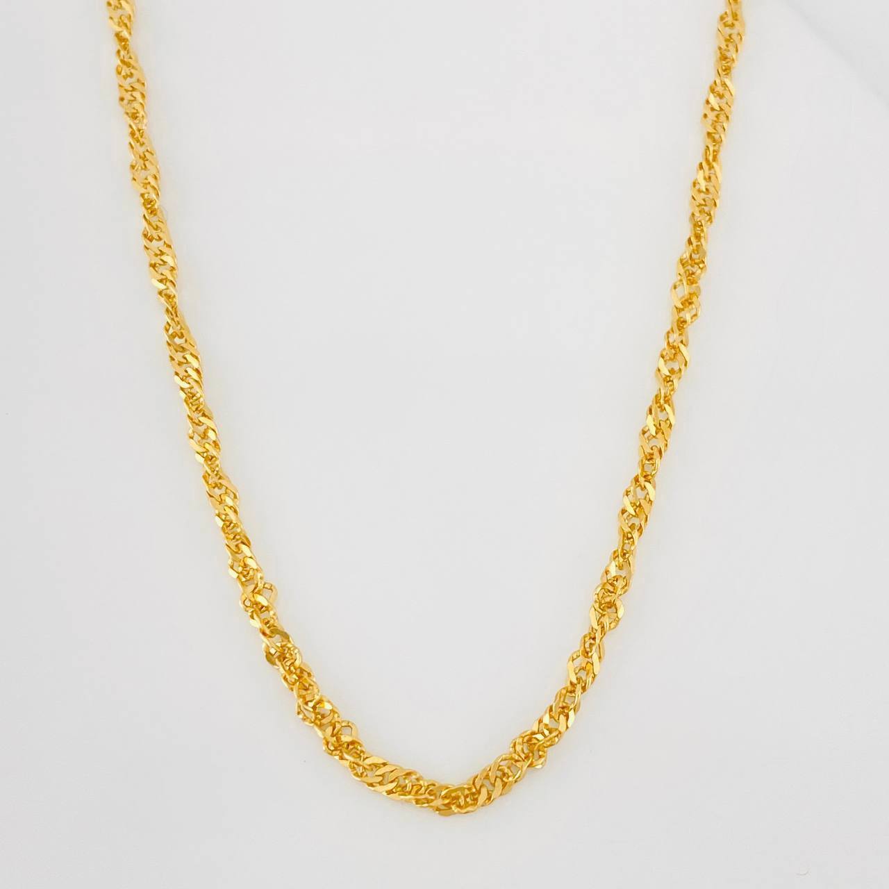 Cadena Singapur 5.55g / 60cm / 2.24mm Oro Amarillo 18K