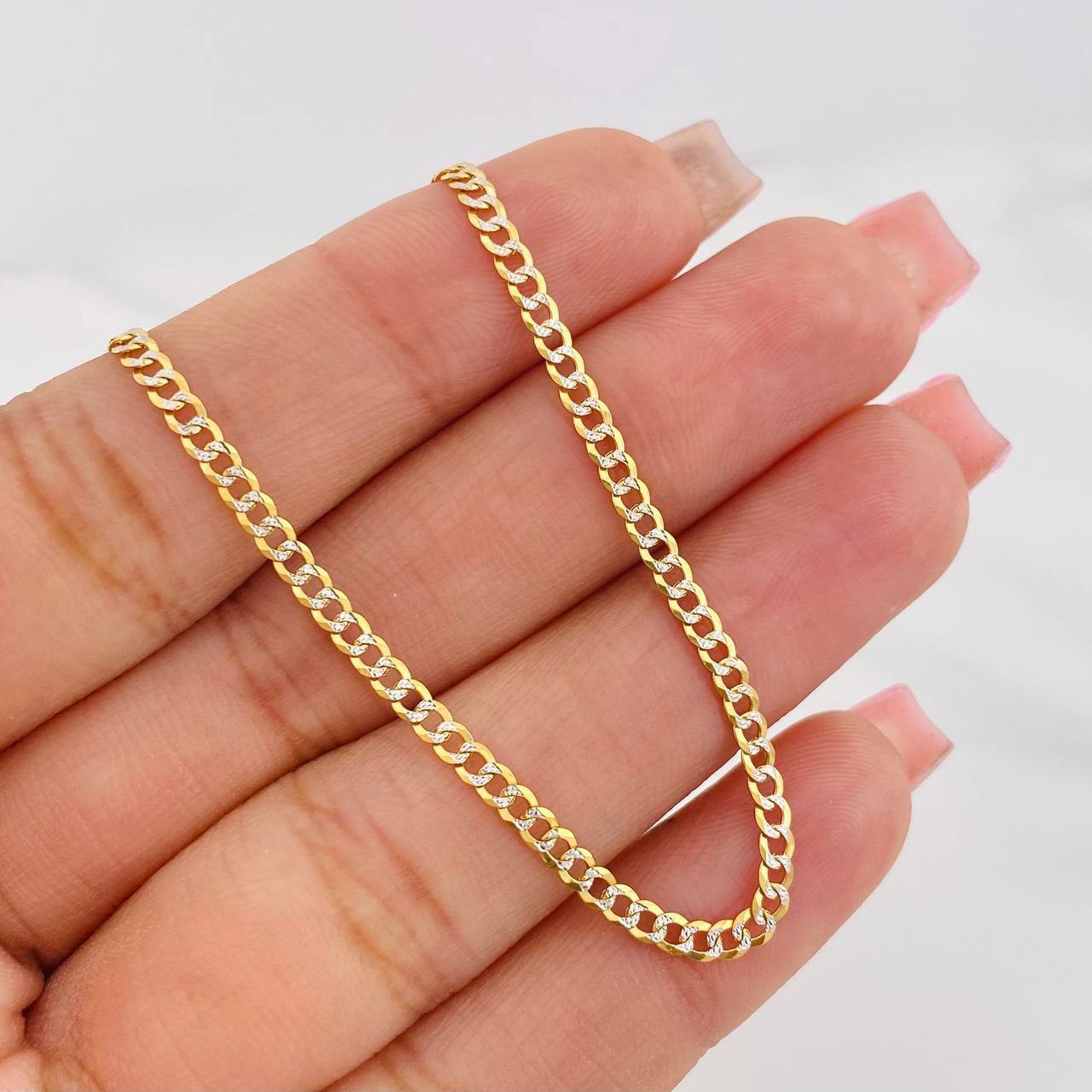Cadena Cubana 6.55g / 60cm / 2.64mm Dos Oros Amarillo Blanco 18K
