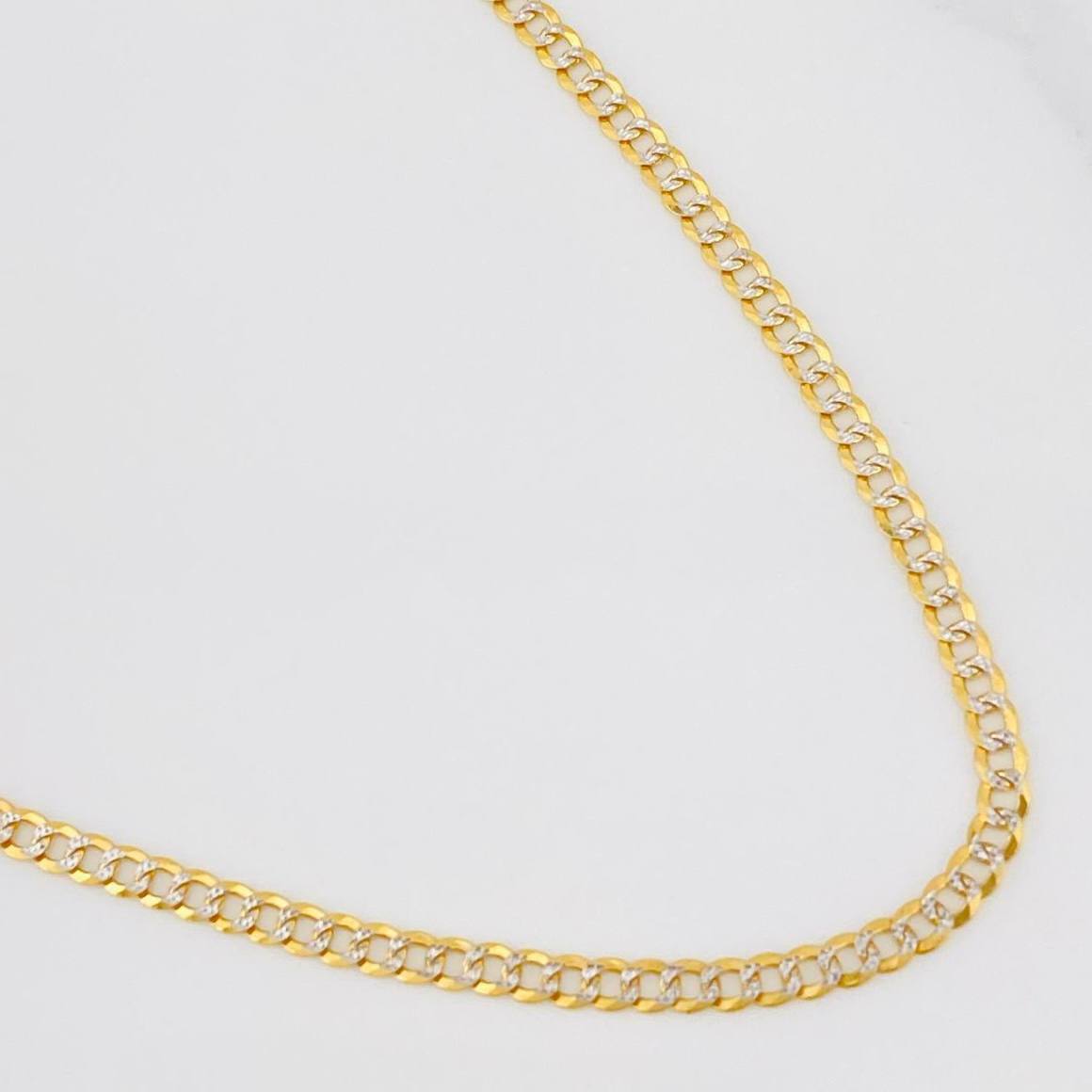Cadena Cubana 6.55g / 60cm / 2.64mm Dos Oros Amarillo Blanco 18K
