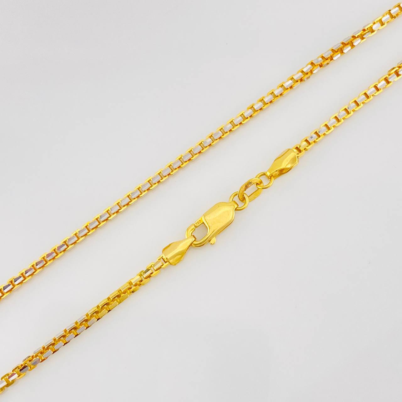 Cadena Veneciana 15g / 60cm / 1.76mm Dos Oros Amarillo Blanco 18K