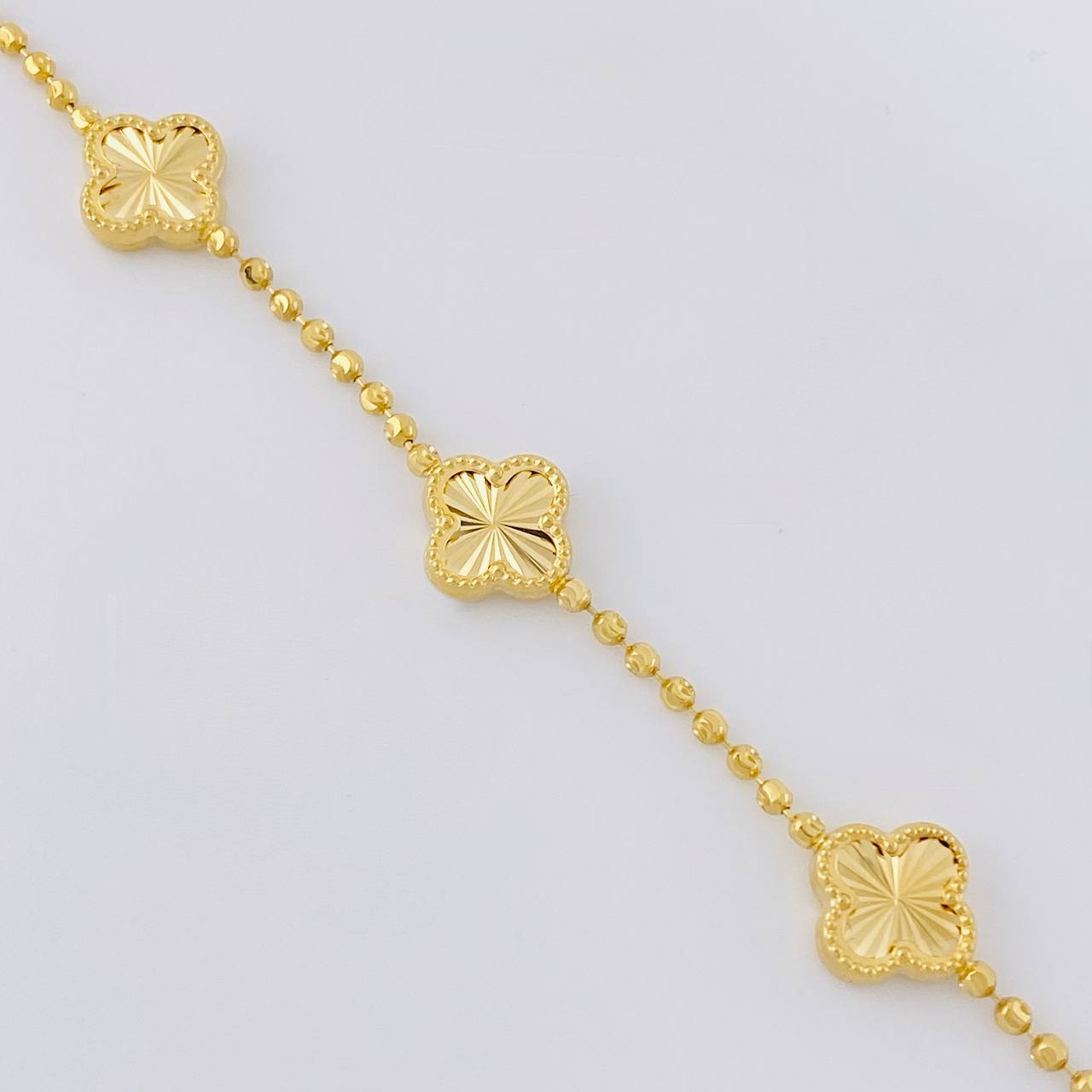 Pulso Militar Trebol Diamantado 4.7g / 17.2cm / 1.9mm Oro Amarillo 18K