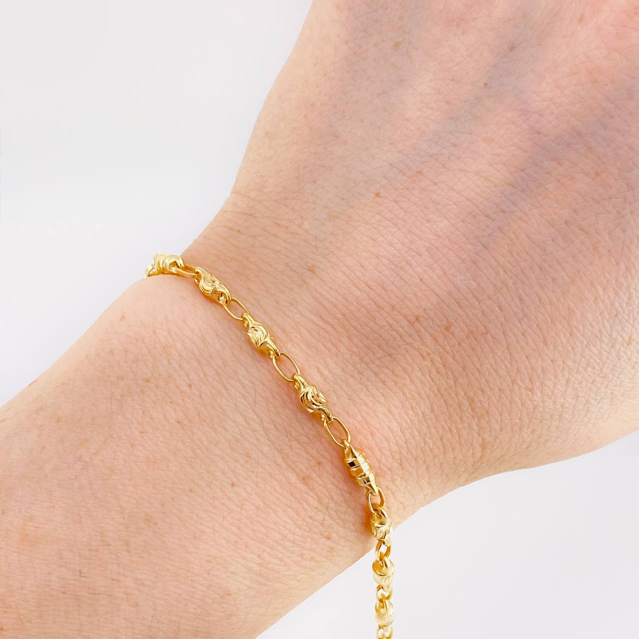 Pulso Rustico Barril Diamantado 5.35g / 20.7cm / 3.2mm Oro Amarillo 18K
