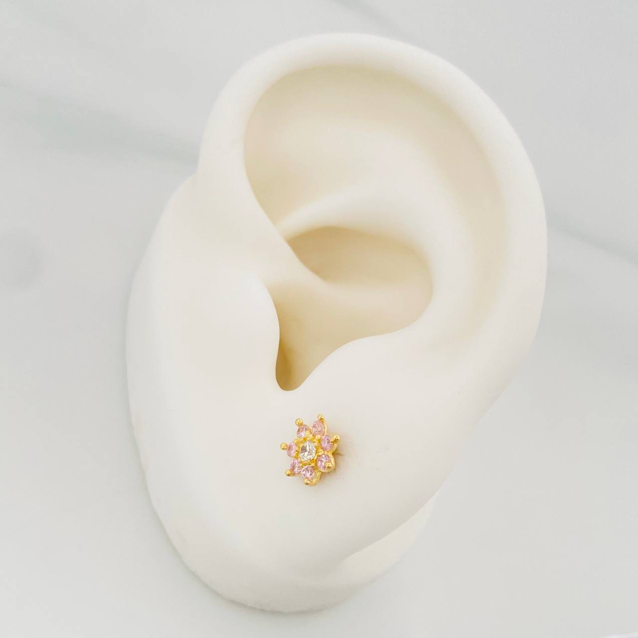 Topos Flor 0.95 g / 4 mm Oro Amarillo 18K