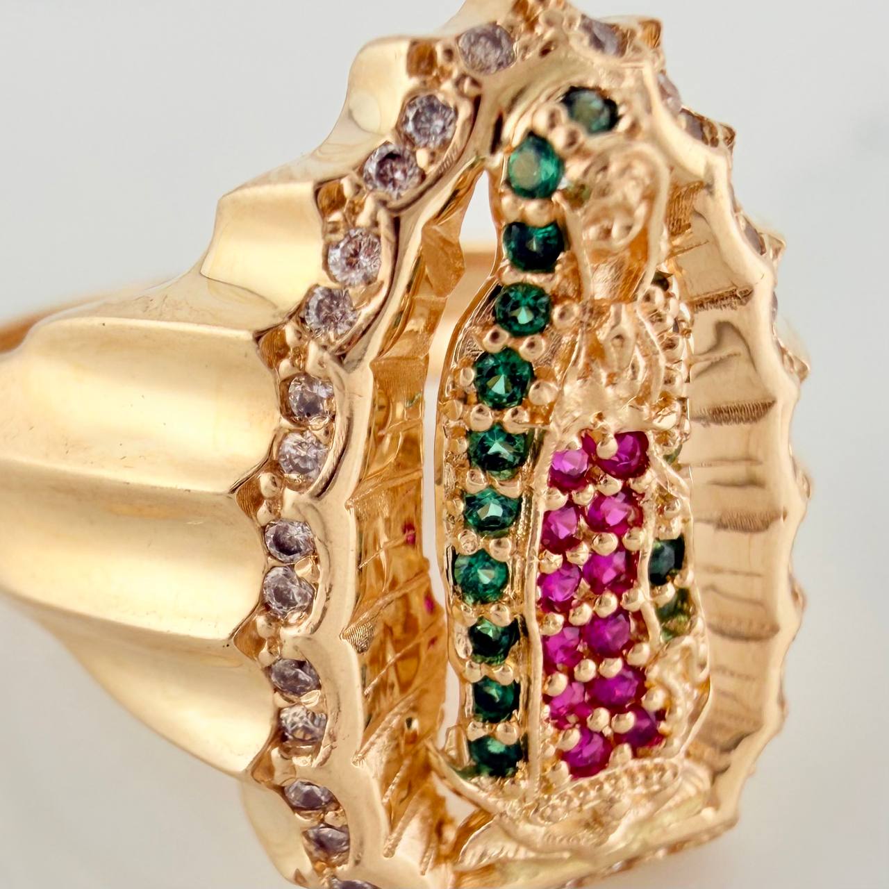 Anillo Virgen Guadalupe 7.15gr / T6 1/2 / Oro Amarillo 18K %