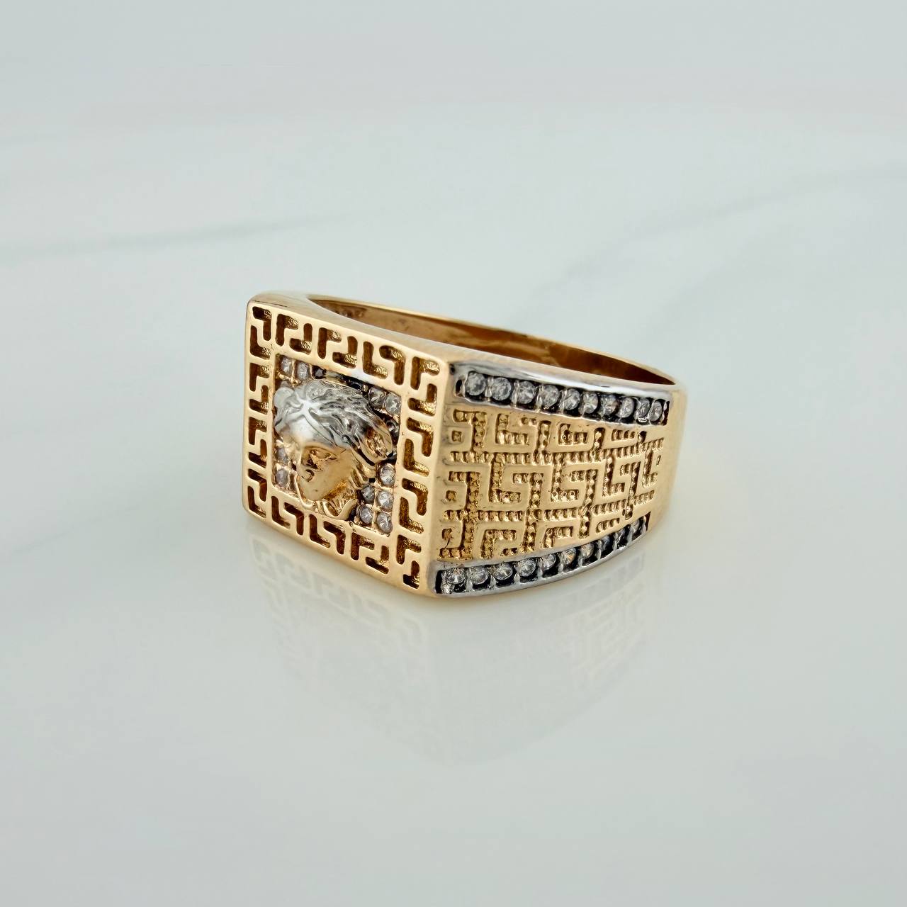 Anillo Medusa Tribal 8.1gr / T10 / Dos Oros Amarillo Blanco 18K %
