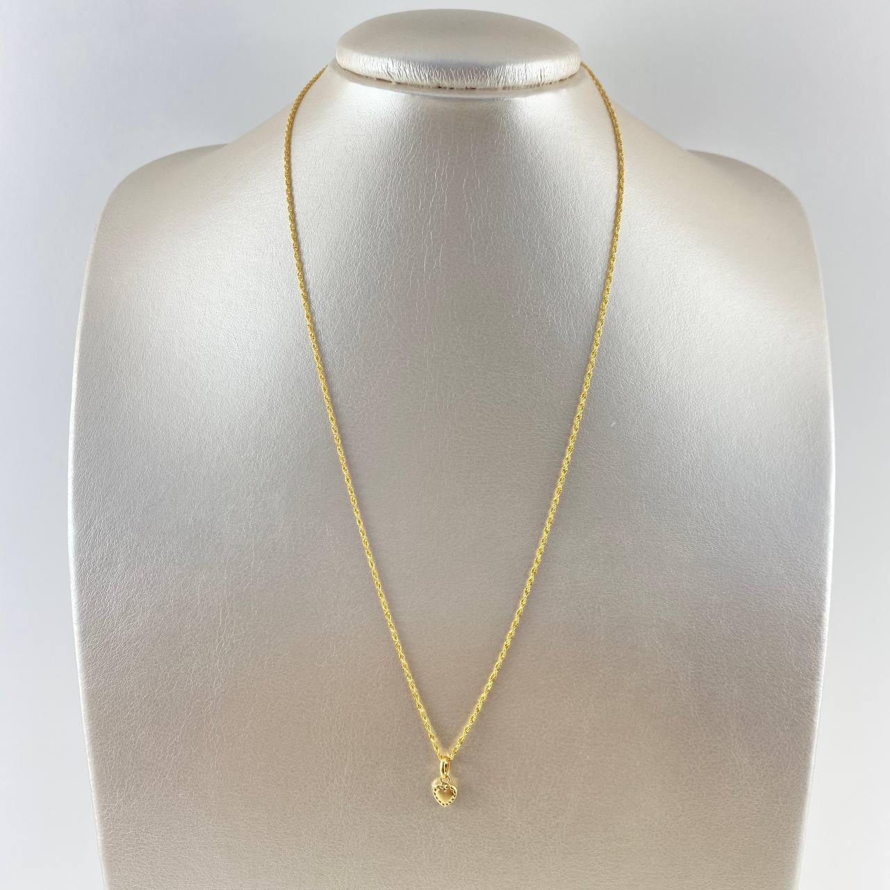 Cadena Lazo 0.95gr / 50cm + Dije Corazon Punteado 0.25gr / 1.3cm Oro Amarillo (Oferta)