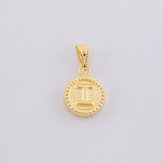 Dije Mate Letra I Bordeado 0.4g / 1.5cm Oro Amarillo 18K