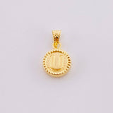 Dije Mate Letra u Bordeado 0.45g / 1.5cm Oro Amarillo 18K
