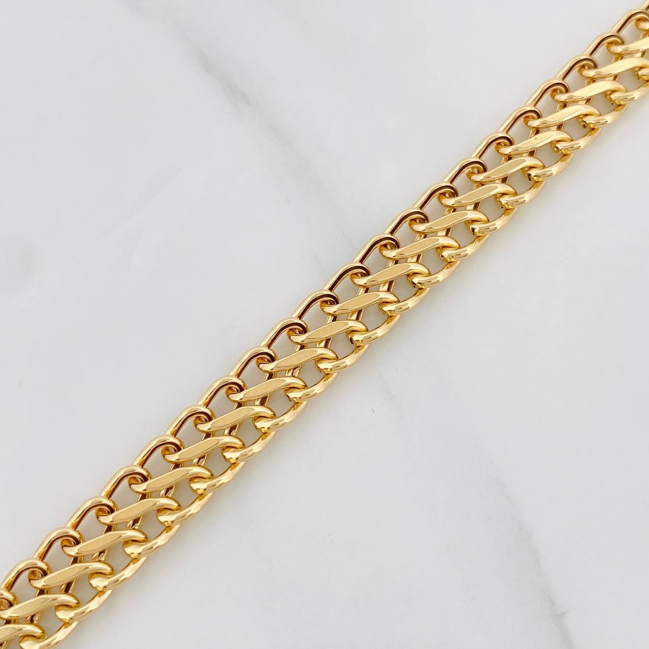 Pulso Sedusa 5.4g / 18.5cm / 7.45mm Oro Amarillo 18K
